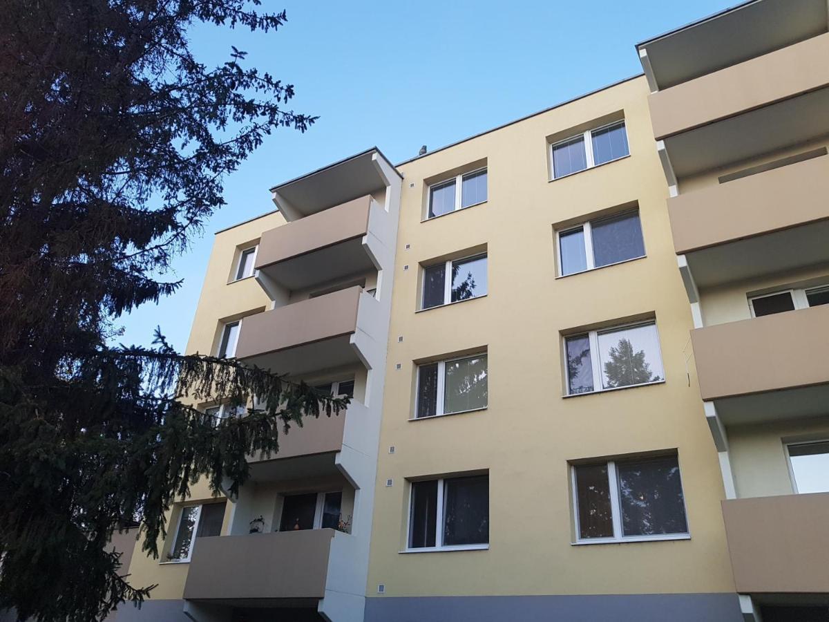 1+1 Znojmo Apartment Exterior photo